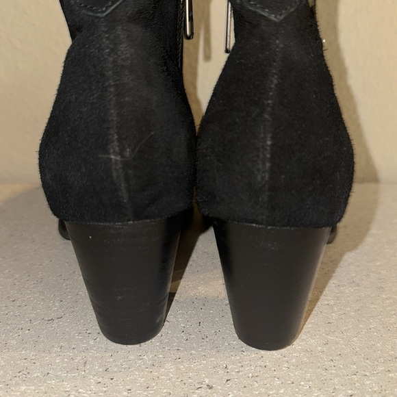 Vionic Women’s Landen‎ Studded Black Suede Block Heel Booties Size 9 - Picture 5 of 9